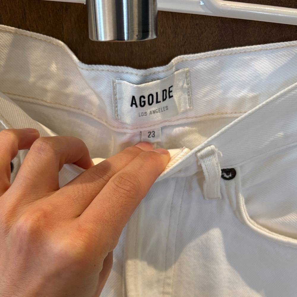 Agolde Cream Jean Shorts - Picture 2 of 3